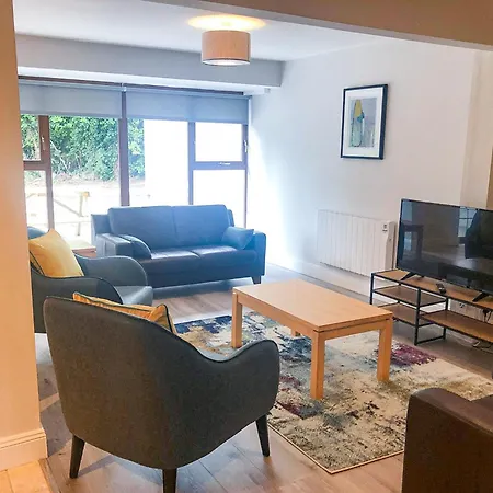 Dom wakacyjny Old Court Homes No 3 3 Bed By Trident Homes Terryglass